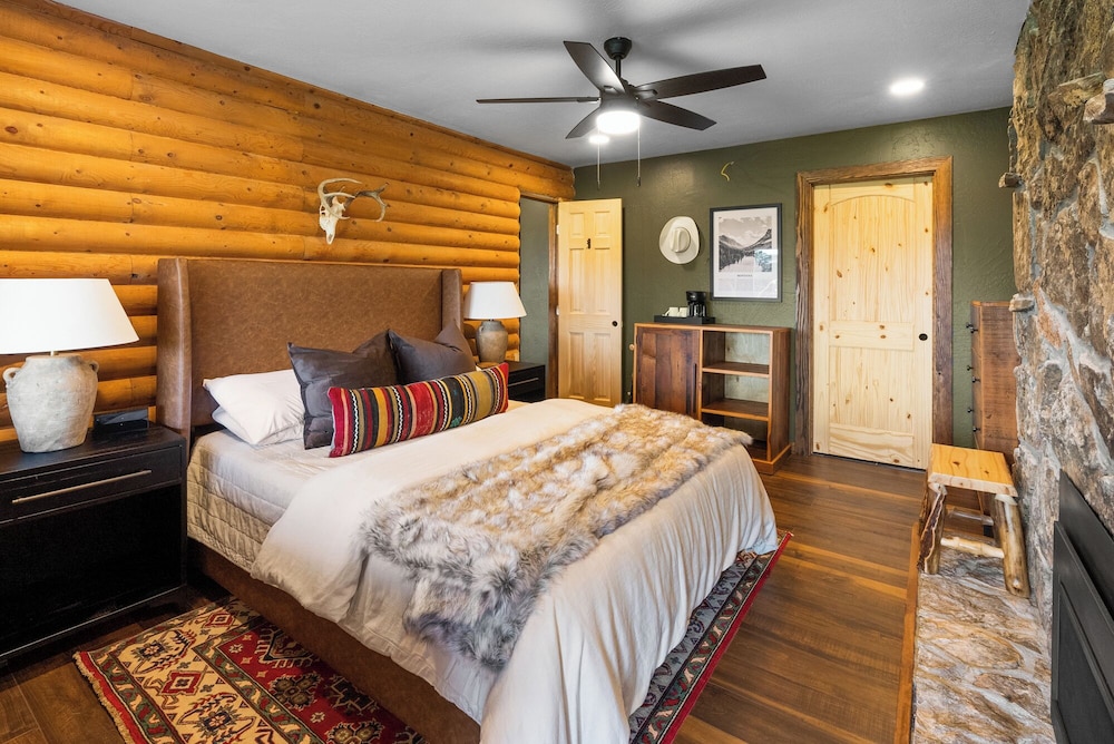 Deluxe Room, Mountain View photo 3