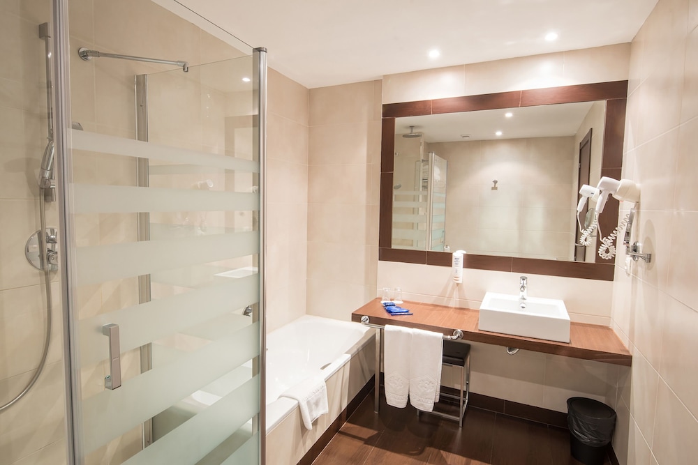 Standard Double Room - Photo 3