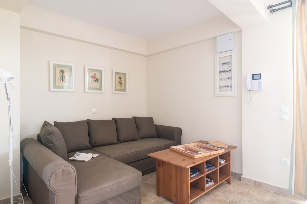 Villa, 2 Bedrooms, Sea View photo 2