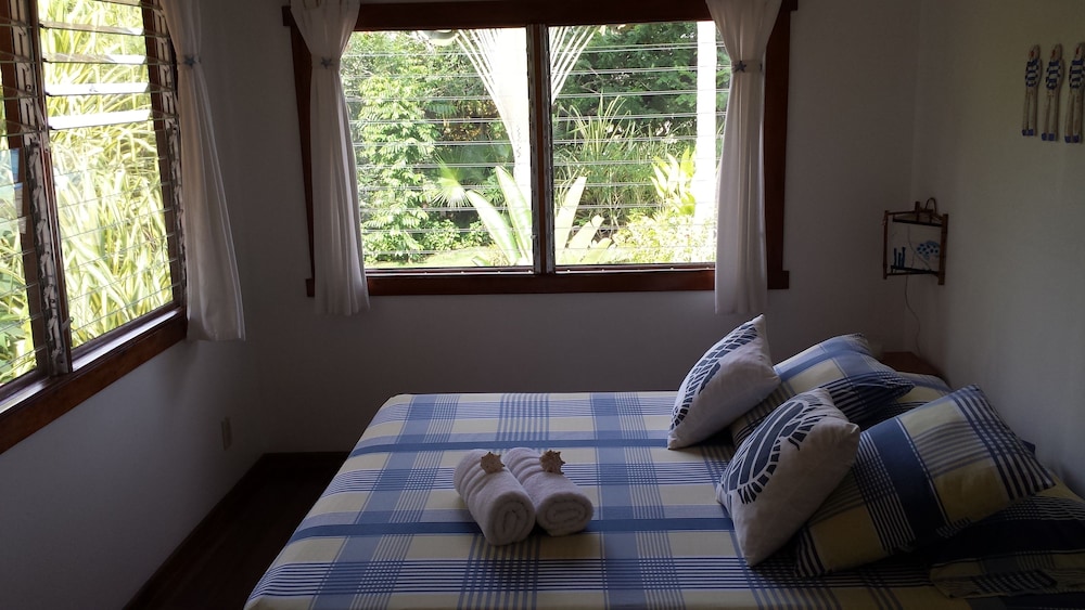 Standard Room, 1 Queen Bed (A/C-Adults Only) photo 2