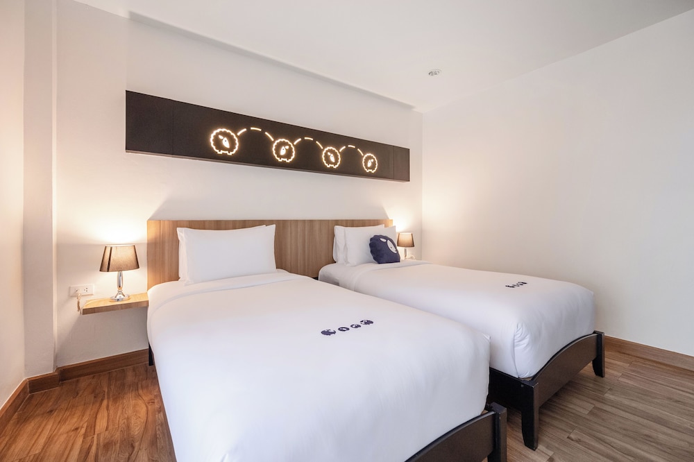 Standard Twin Room - Photo 1