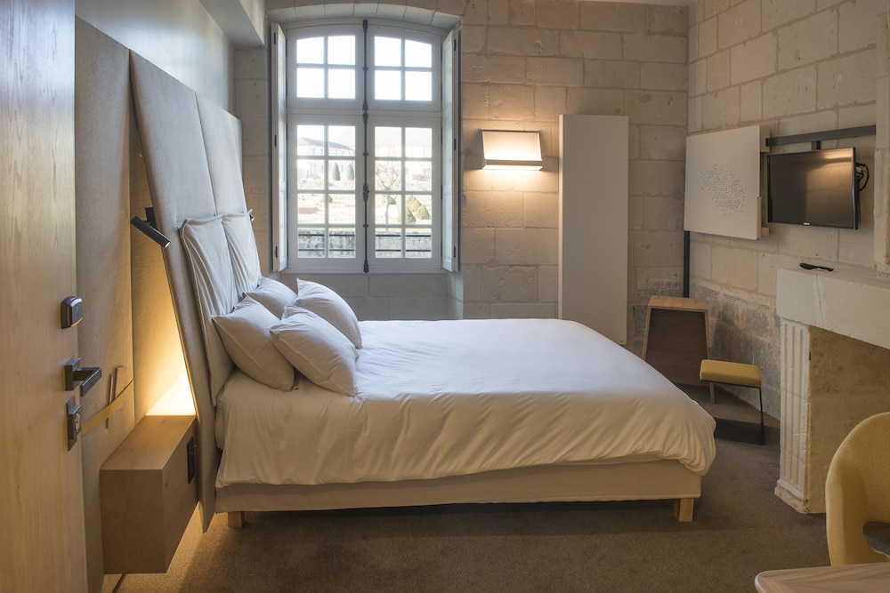 Suite (Salon)