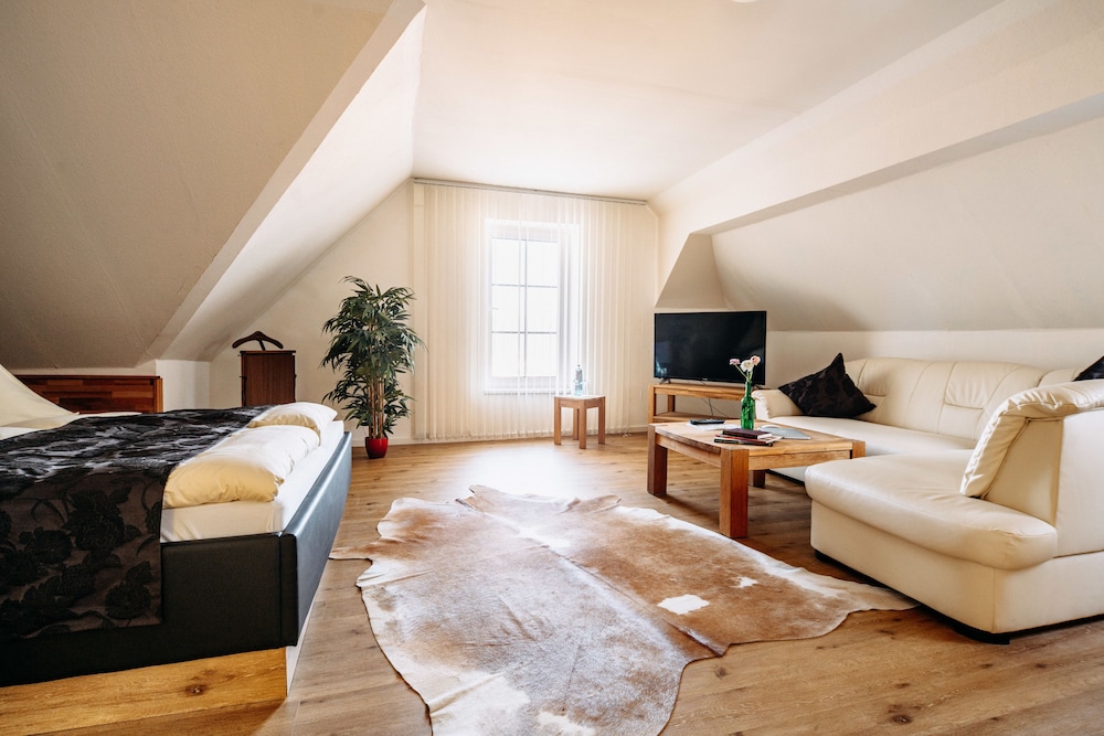 Standard Suite