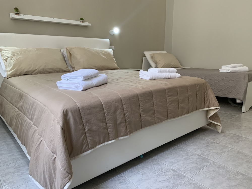 Classic Triple Room