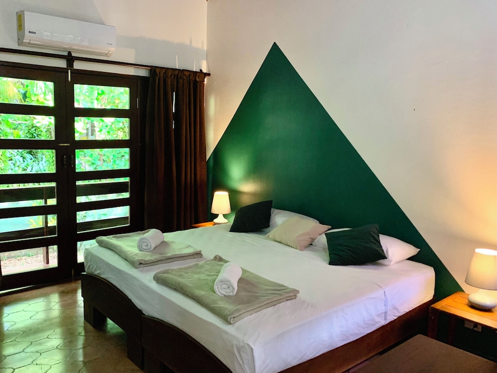 Superior Double Room, Garden View