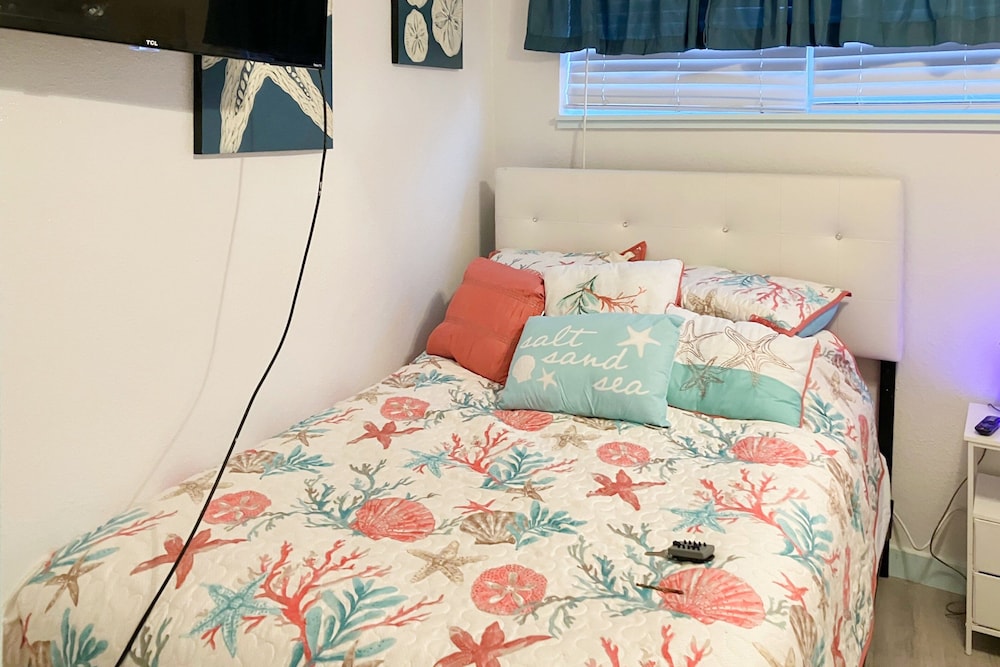 Condo, Multiple Beds, Hot Tub, Ocean View (Daytona Inn Ocean Paradise 225)