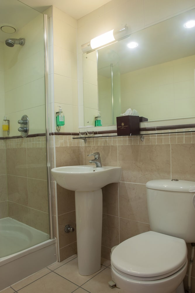 Double Room - Photo 5