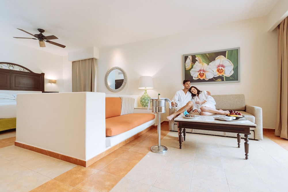 Available room