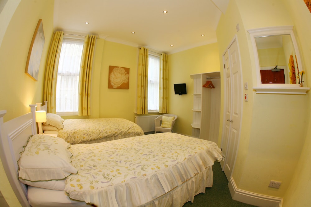 Twin Room photo 1