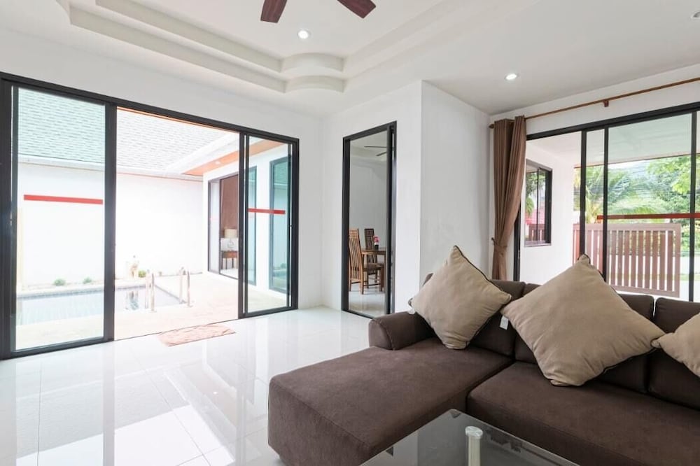 Deluxe Villa, 2 Bedrooms, Pool View photo 2