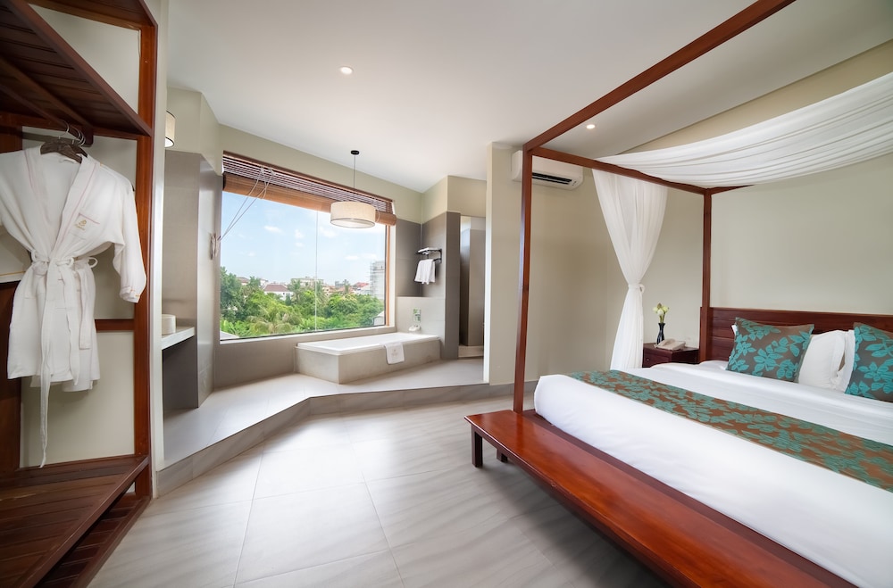Suite King Room