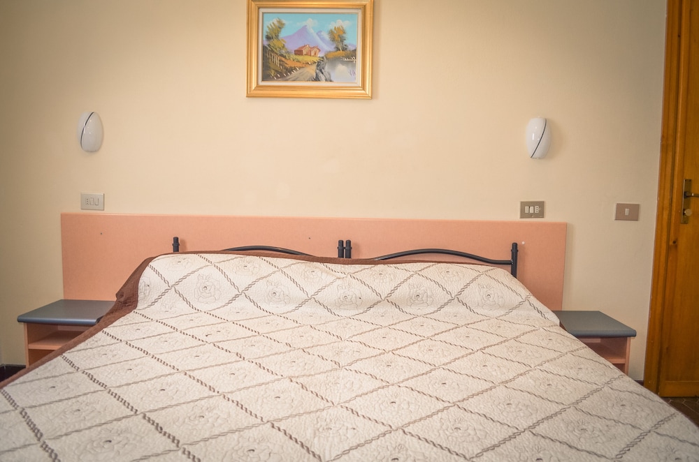 Standard Quadruple Room photo 3