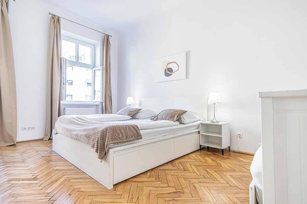 Basic Room