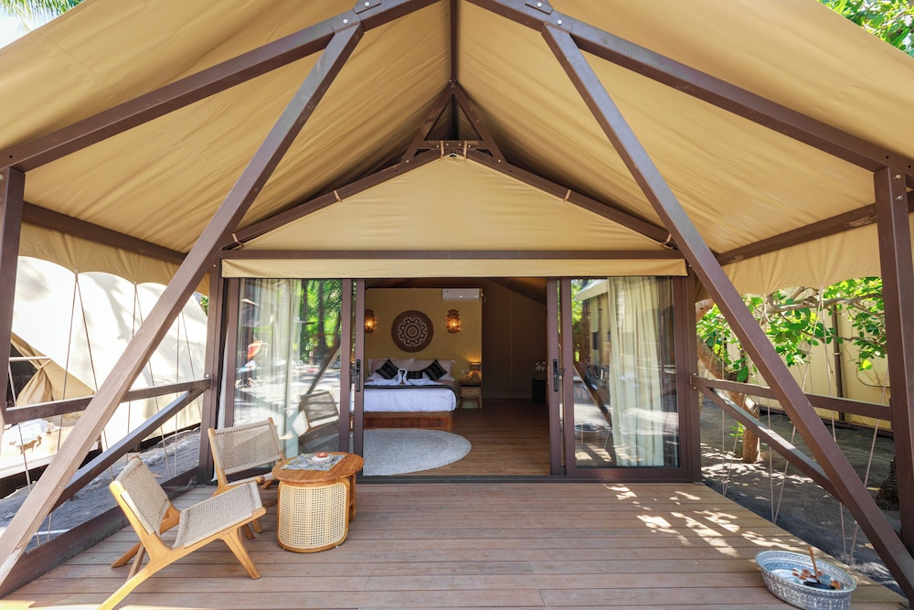 Deluxe Double Room, Garden View