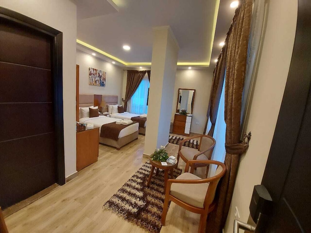 Suite, 2 Bedrooms
