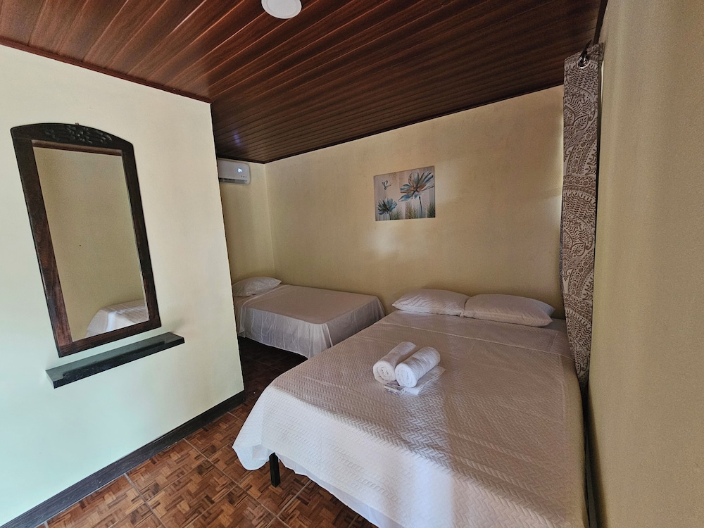 Basic Triple Room photo 3