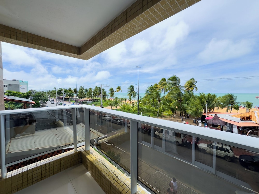 Superior Twin Room, Ocean View photo 1