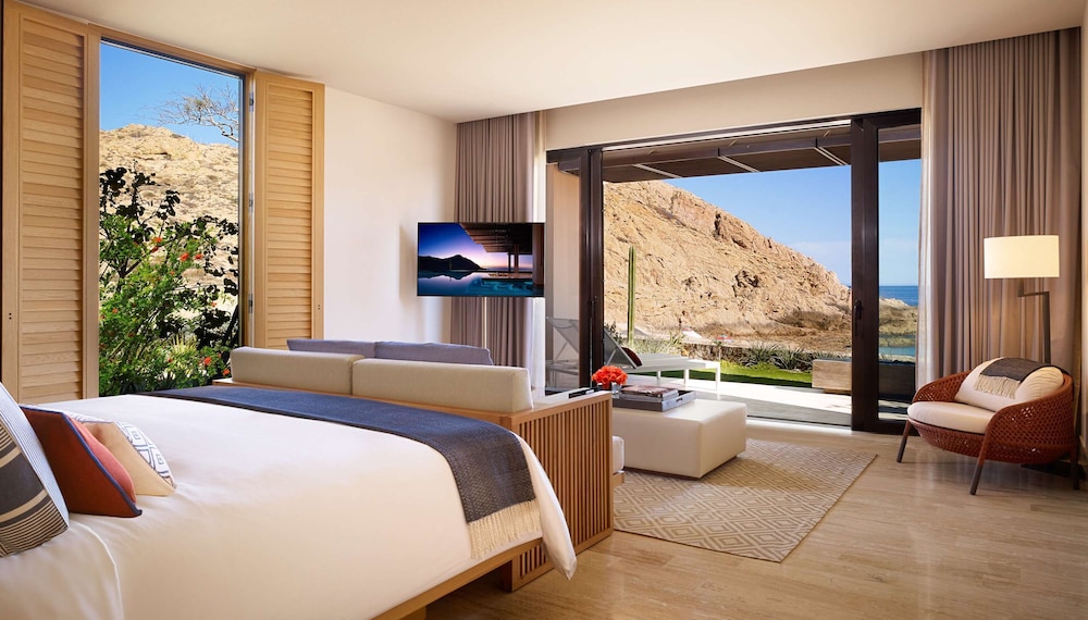 Baja Beach Front One Bedroom Suite With Pool