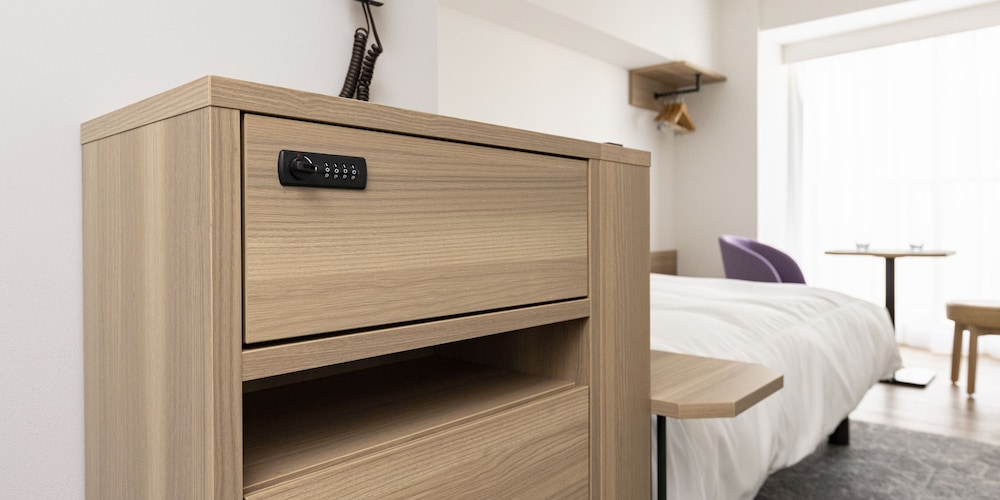 [Single Use] Superior Twin Room, Non Smoking (With Washer-Dryer) - Photo 9