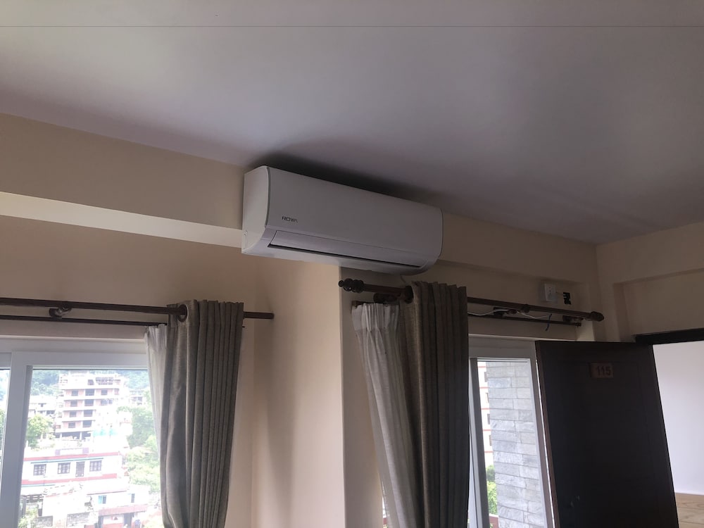 Deluxe Double or Twin Room photo 2