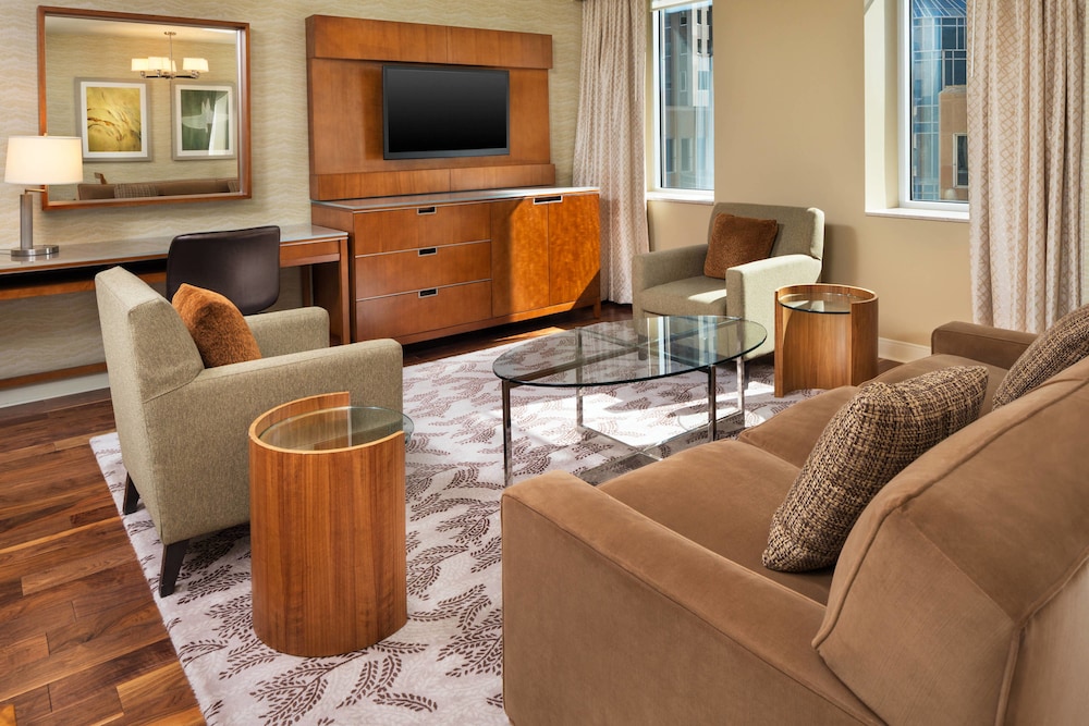 Westin, Grand Suite, 1 Bedroom, City View - Photo 2