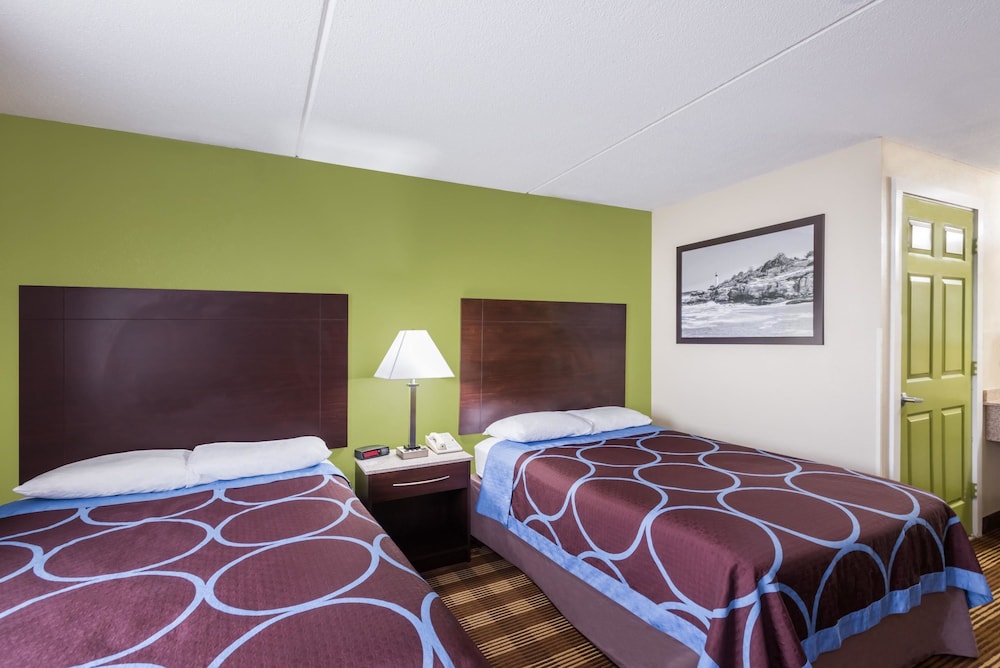 Room, Accessible photo 1