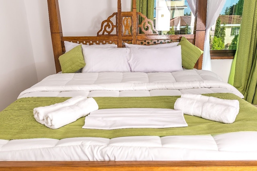 Superior Apartment, 3 Bedrooms, Non Smoking, Pool View