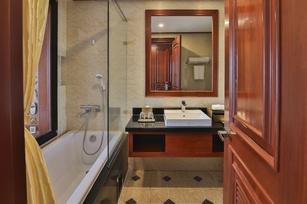 Deluxe Twin Ocean View - Photo 3