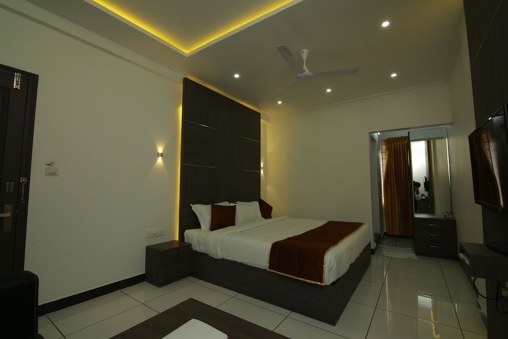 Standard Room - Photo 1
