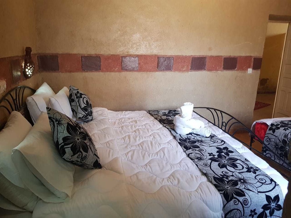 Triple Room, Multiple Beds