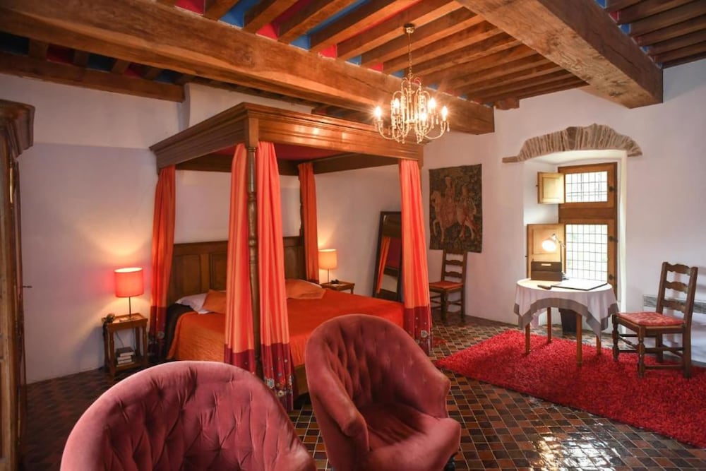 Elite Double Room, 1 Queen Bed, Non Smoking photo 2