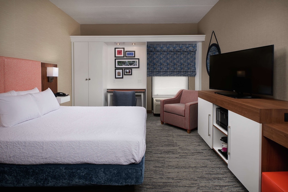 Room, Accessible, Non Smoking - Photo 1