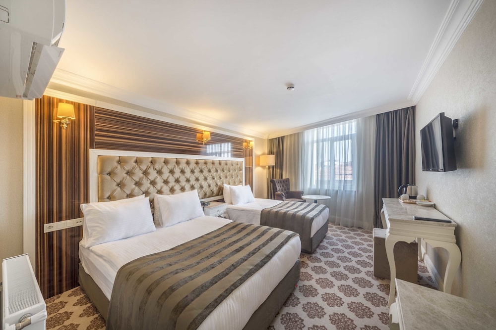 Standard Triple Room photo 3