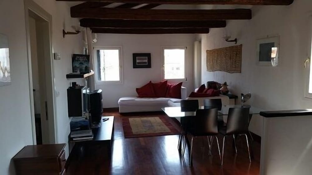 One Bedroom Apartment, Terrace (Annex Building) photo 2