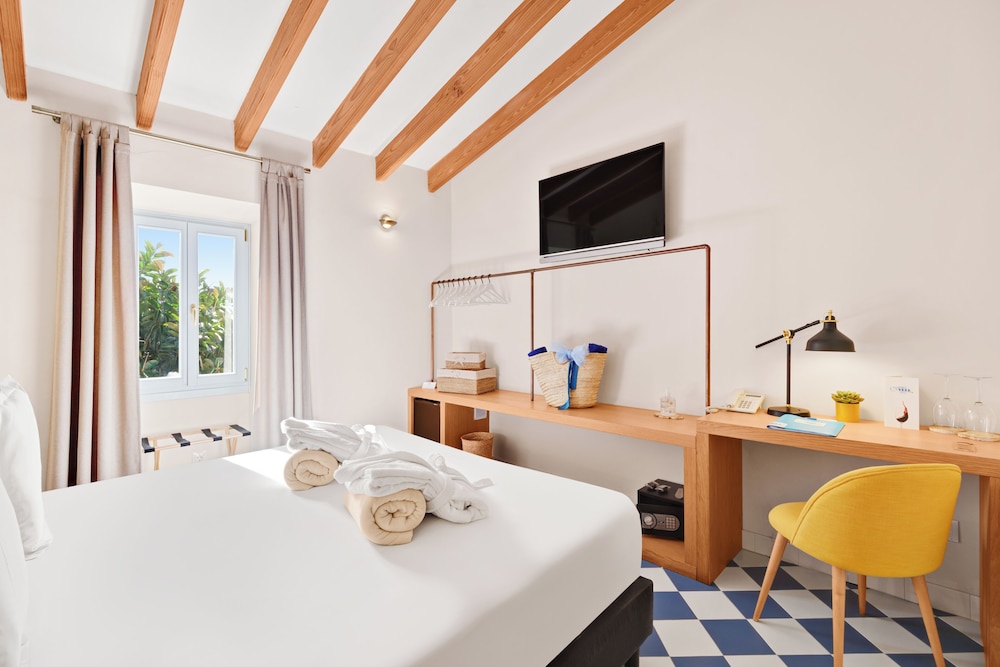 Comfort Double Room (No terrace)