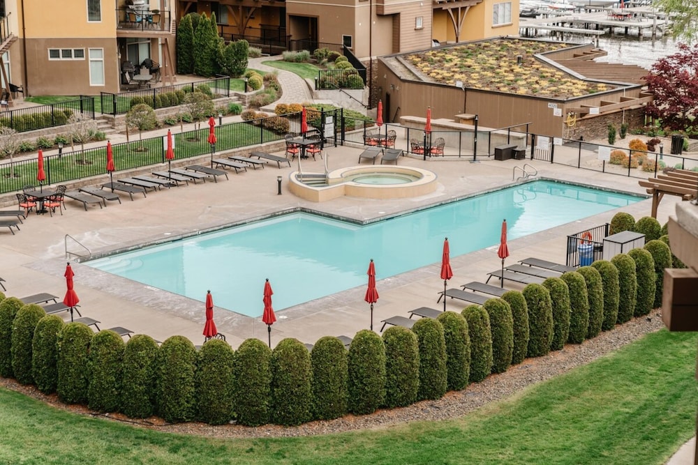 Lakefront Beachfront top Floor Condo w Pool, Billede 7