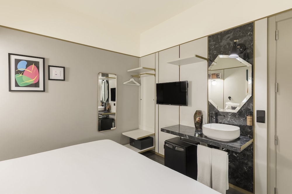 Classic Double Room photo 3