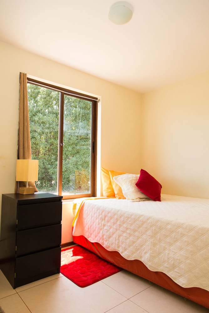 Estandar triple Small Room 1 Queen Bed photo 2