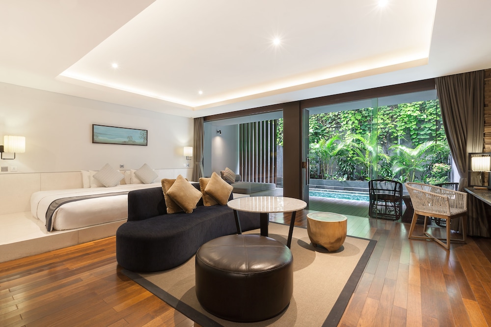 Suite, Private Pool