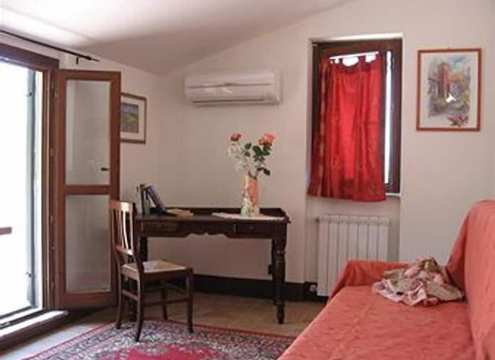 Quadruple Room photo 2