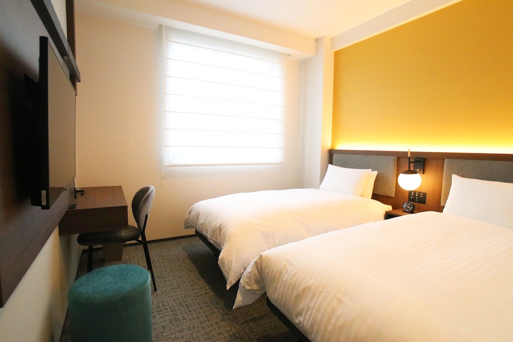Twin Room - Photo 7