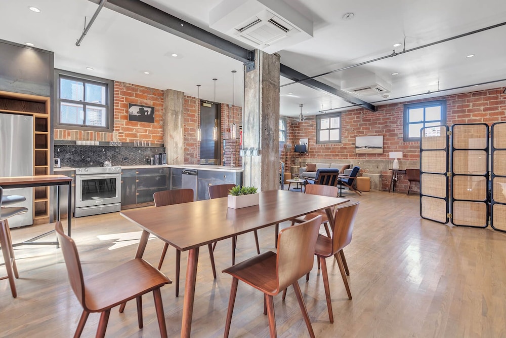 Penthouse Apartment