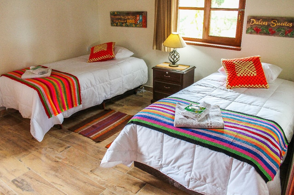 Basic Twin Room photo 1