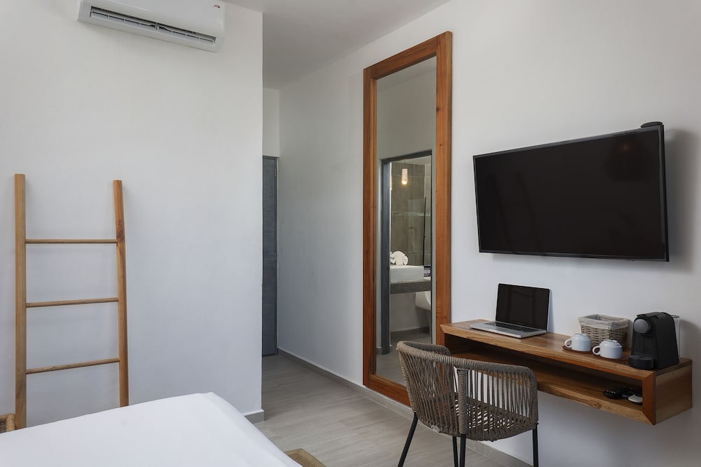 Double Room, 1 Queen Bed - Photo 3