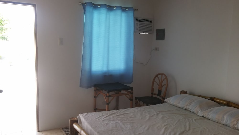 Economy Room photo 3