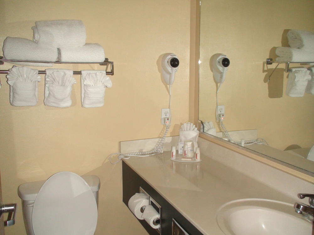 Room, Non Smoking - Photo 1