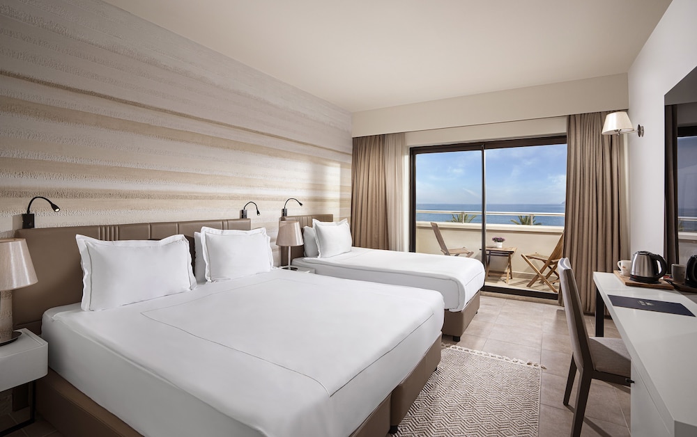 Standard Room, Sea View - Photo 11