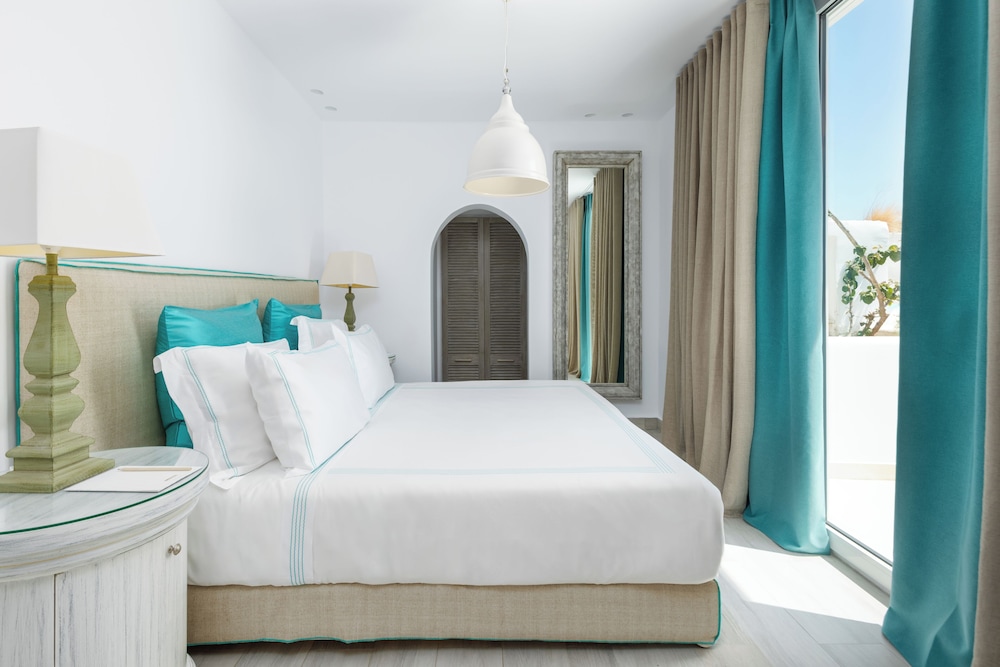Villa, 4 Bedrooms, Private Pool, Sea View (Psarou Villa) photo 2