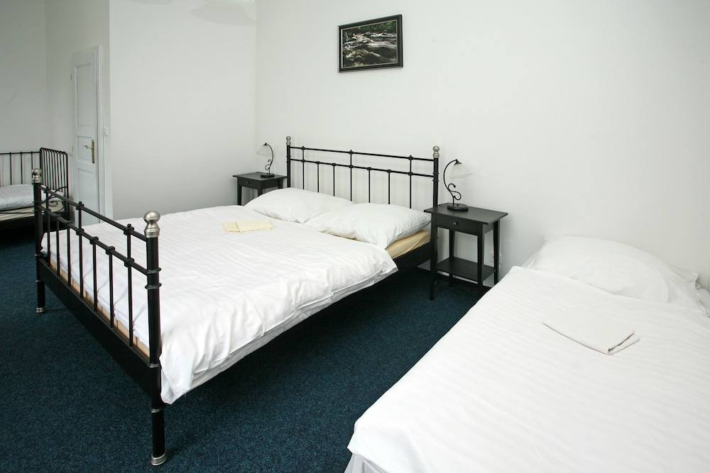 Apartment (4)