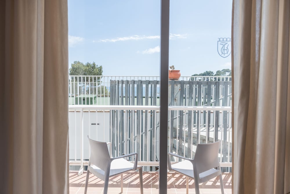 Standard Double Room, Terrace - Photo 8